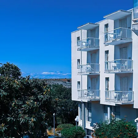 Hotel Adriatic-3